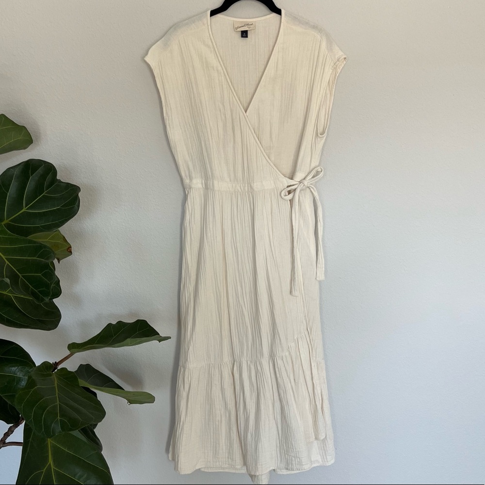 Universal Thread Cream Wrap Dress